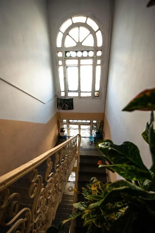Kyiv Rouge Apartment